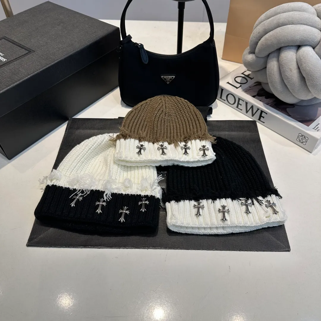 P50 Croxin Autumn and Winter counter color-blocked new knitted beanie, a must-have for sweet and cool girls with a concave look ~